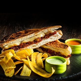 ROPA VIEJA SANDWICH